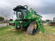 2022 John Deere X9 1100