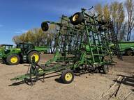2005 John Deere 2210