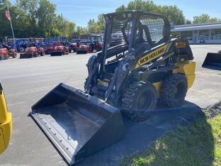 2025 New Holland L320