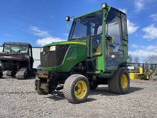 2015 John Deere 1025R