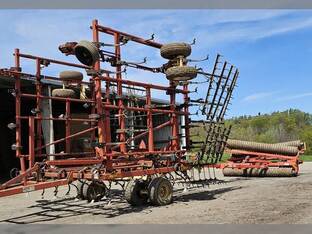 Kuhn Krause 4400 and 5630