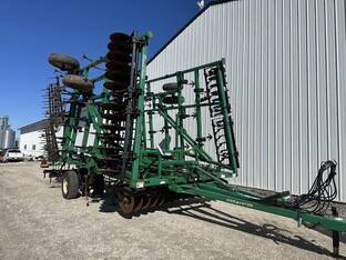 2014 Great Plains 8328DV