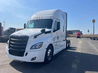 2026 Freightliner CASCADIA 126