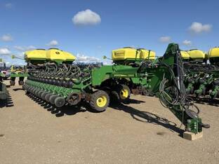 2020 John Deere DB66