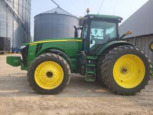 2016 John Deere 8295R