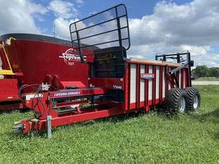 2022 HAGEDORN HYDRA-SPREAD EXTRAVERT 5440