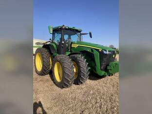 2023 John Deere 8R 310