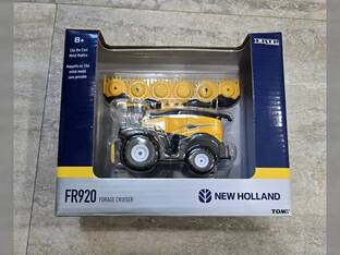 New Holland 1/64 SCALE FR920
