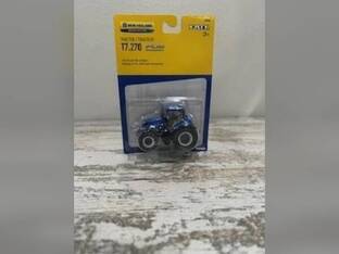 ERTL 1/64 NEW HOLLAND SCALE T7.270