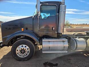 2005 Kenworth T800