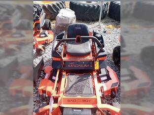 2025 Bad Boy MZ MAGNUM 5400