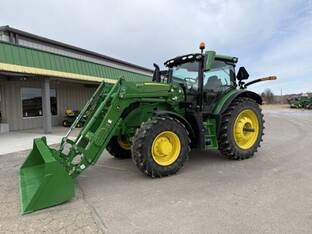 2023 John Deere 6R 155