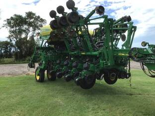 2018 John Deere 1795