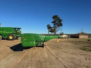 2011 John Deere 616C