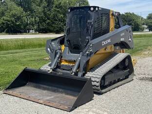 2023 John Deere 333G