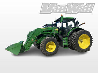 2024 John Deere 6R 215