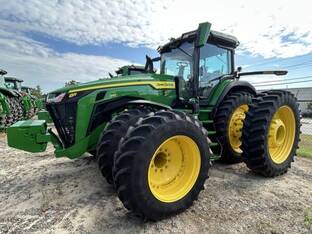 2023 John Deere 8R 410