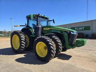 2023 John Deere 8R 310