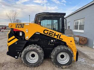 Gehl V230
