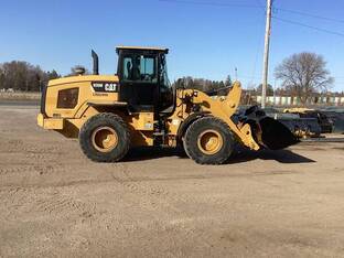 2017 Caterpillar 926M