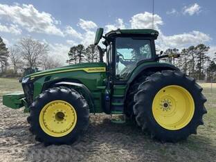 2023 John Deere 8R 340