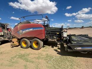 2021 New Holland BIG BALER 340