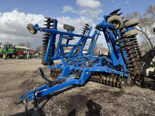 2013 Landoll 7431-33