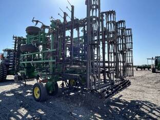 2017 John Deere 2330