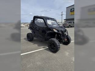 2022 can-am MAVERICK SPORT
