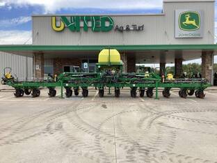 2024 John Deere 1725 CCS