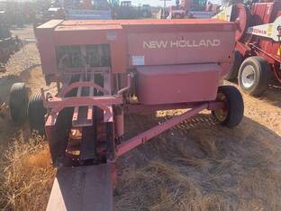 2001 New Holland 565