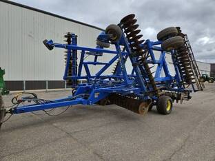 2013 Landoll 7431-33