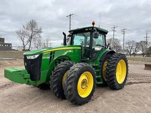 2012 John Deere 8335R