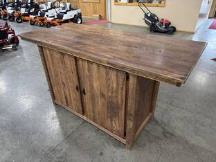 AMISH FURNITURE 3' X 7' MINI BAR