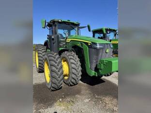 2023 John Deere 8R 370