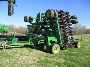 2020 John Deere 1890