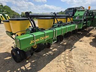 2023 John Deere 1725