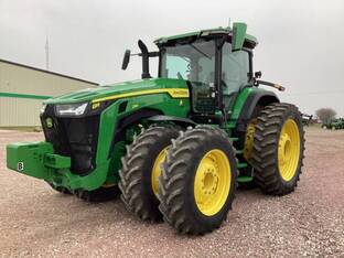 2024 John Deere 8R 250