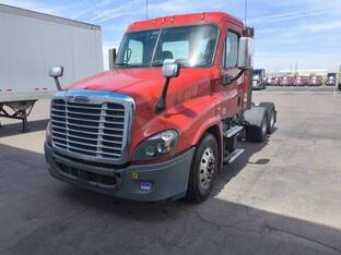 2019 Freightliner CASCADIA 125