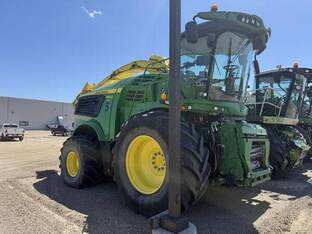 2022 John Deere 9900