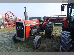 1979 Massey-Ferguson 255