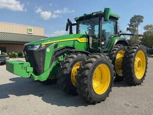 2023 John Deere 8R 340