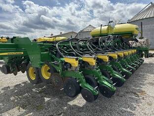 2021 John Deere DB60