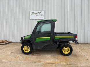 2020 John Deere GATOR XUV 835R