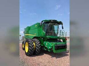 2023 John Deere S780