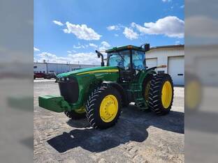 2002 John Deere 8320
