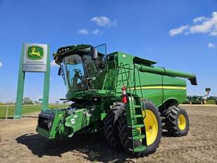 2021 John Deere S760