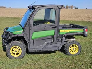 2021 John Deere GATOR XUV 835M