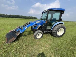 2010 New Holland BOOMER 3045
