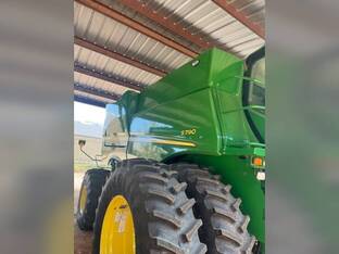 2024 John Deere S790
